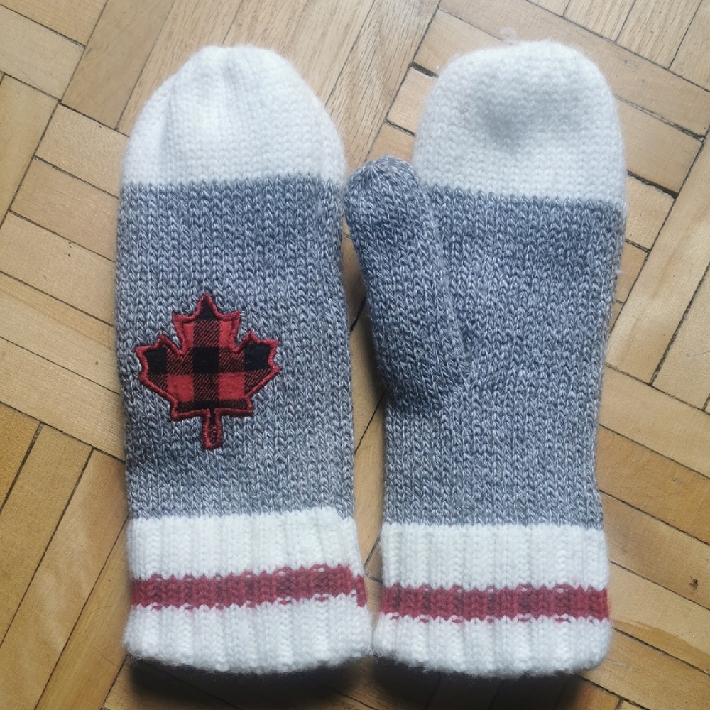 Canada Gloves/Mittens/Mitts